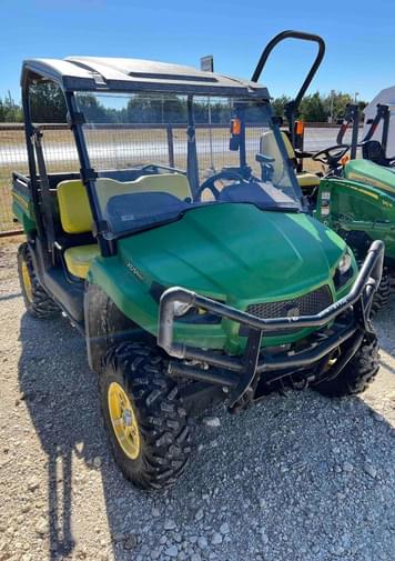 Main image John Deere XUV 550